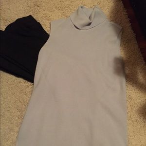 Sleeveless turtleneck sweater